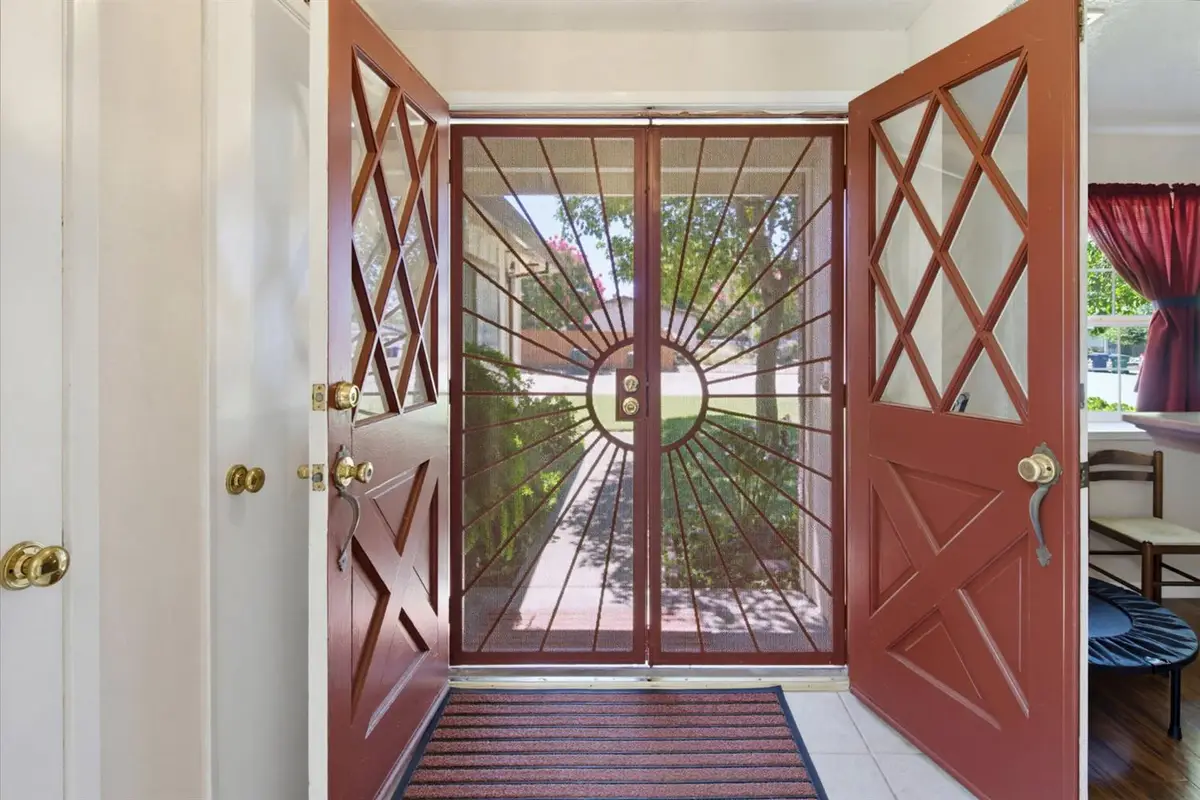 8101 Donnawood Way, Orangevale, CA 95662 - #1