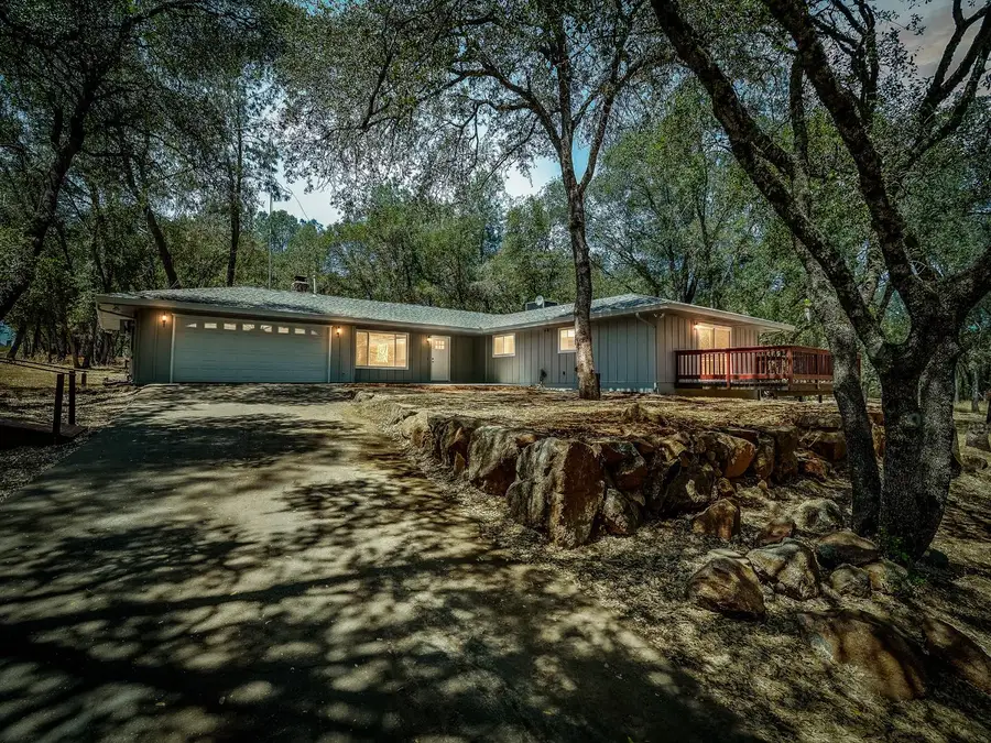 3288 Eastview Drive, Shingle Springs, CA 95682 - #2