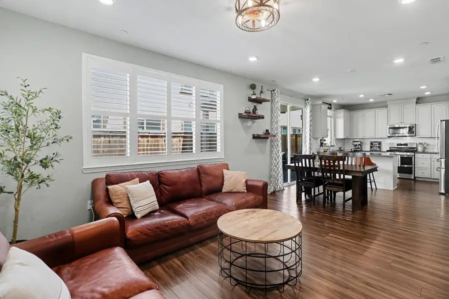 3531 Nuestra Avenue, Sacramento, CA 95835 - #3
