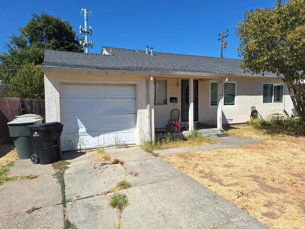 5301 Thurman Way, Sacramento, CA 95824 - #1