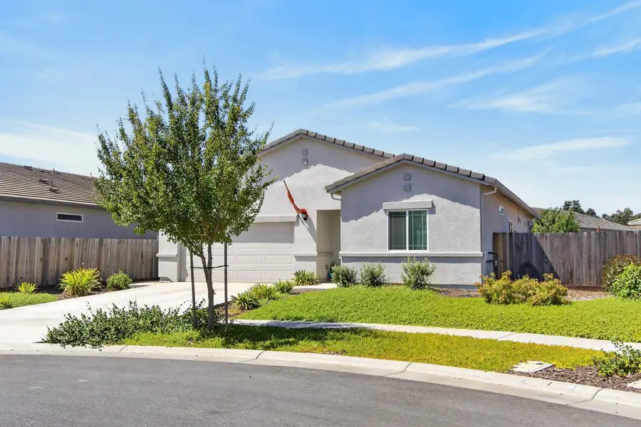 750 Tamarack Court, Plumas Lake, CA 95961 - #2