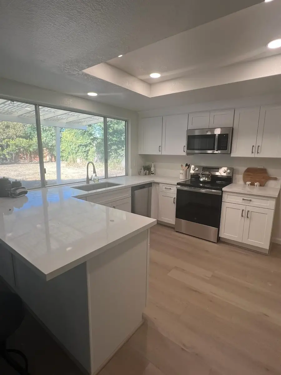 7821 Dove Creek Court, Sacramento, CA 95828 - #2