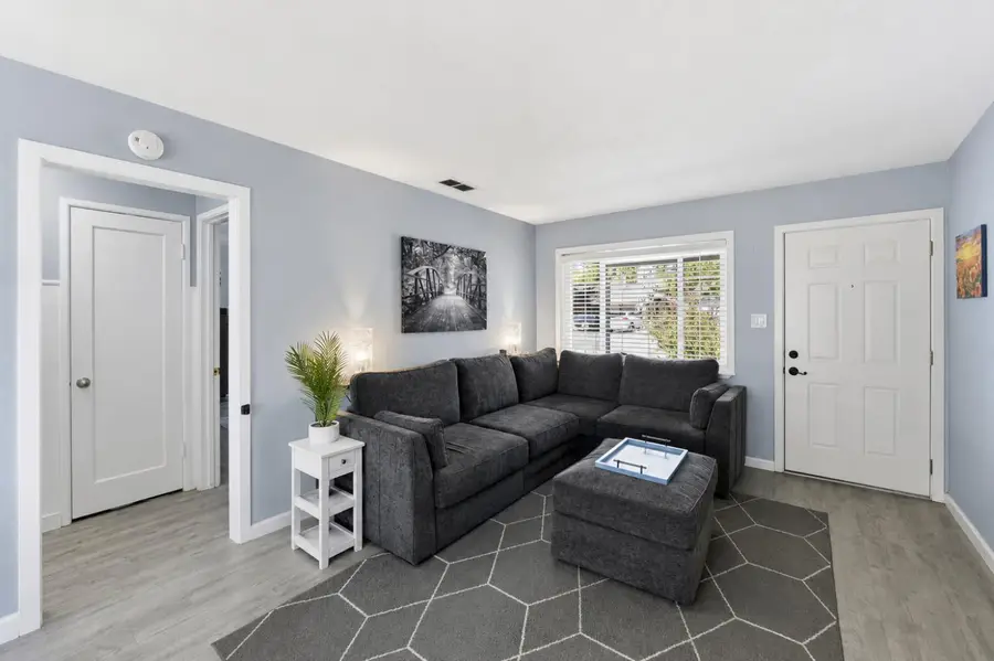 5420 Priscilla Lane, Sacramento, CA 95820 - #3