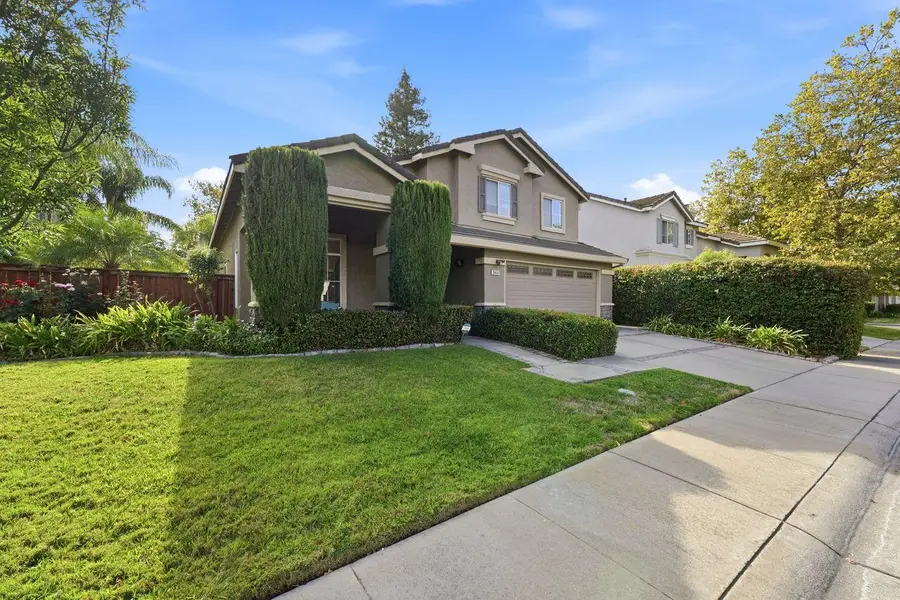 9401 Windrunner Lane, Elk Grove, CA 95758 - #2