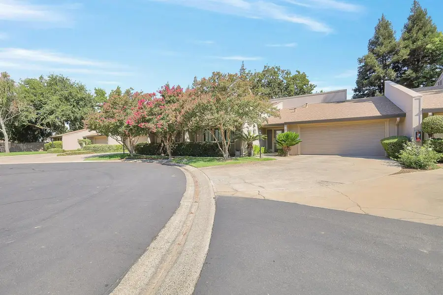 1529 Lincoln Road #17, Yuba City, CA 95993 - #2