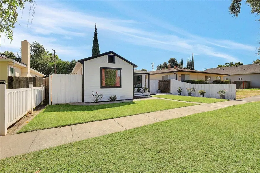 826 Vermont Street, Gridley, CA 95948 - #3