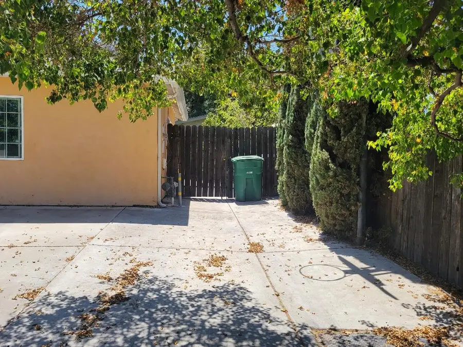 2101 Canal Farm Lane, Los Banos, CA 93635 - #3