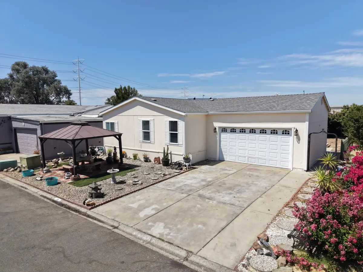 19 Bentley, Sacramento, CA 95823 - #1