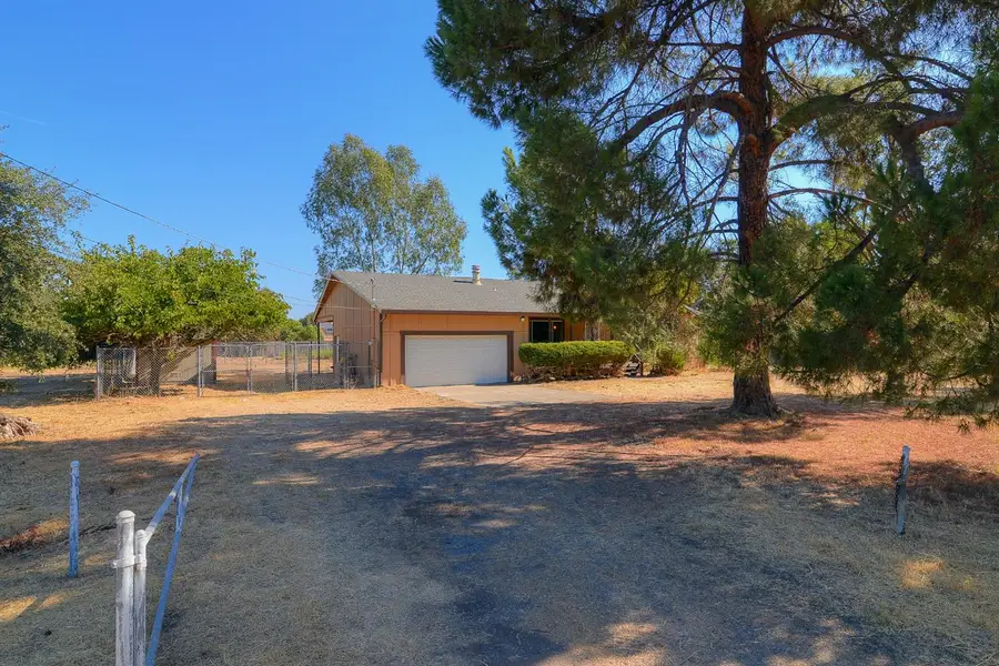 1617 E Street, Rio Linda, CA 95673 - #2