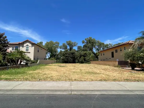 940 Rivercrest Drive, West Sacramento, CA 95605