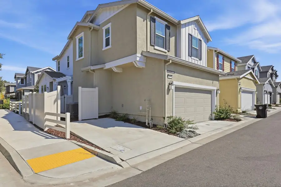 6197 Paseo De Harris, Citrus Heights, CA 95610 - #2
