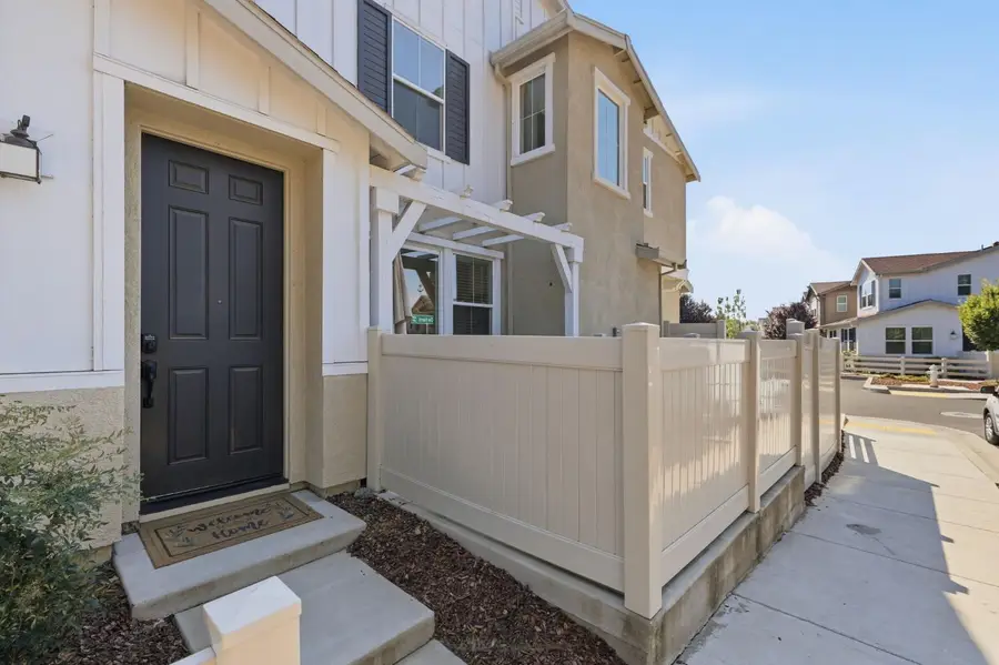 6197 Paseo De Harris, Citrus Heights, CA 95610 - #3