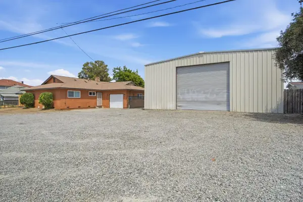 636 Santa Fe, Empire, CA 95319