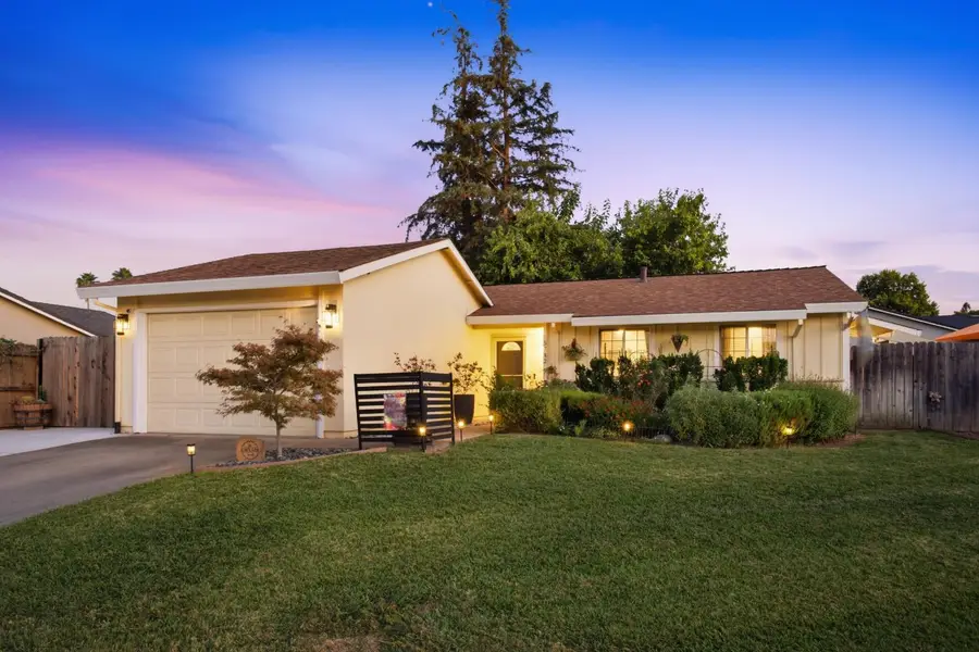 5742 Lorella Way, Sacramento, CA 95842 - #3