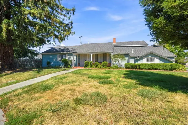 4951 Southeast Parkway, Sacramento, CA 95823
