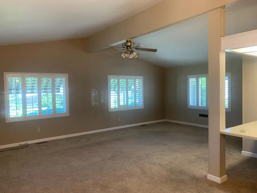 7400 Chantilly Lane, Sacramento, CA 95828 - #2