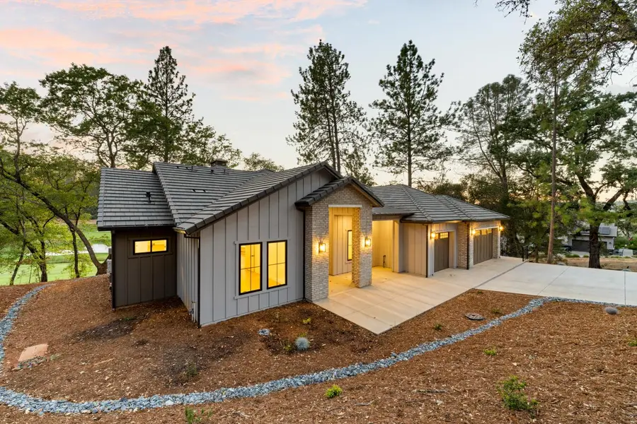 23796 Landon Evan Lane, Auburn, CA 95602 - #2