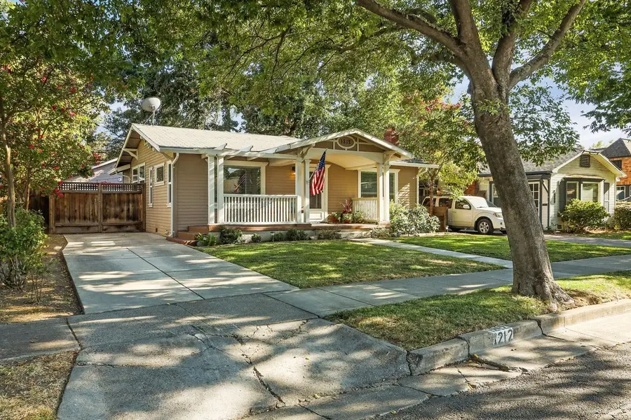 1212 W Walnut Street, Stockton, CA 95203 - #2
