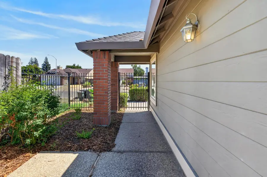 8048 Cardale Way, Sacramento, CA 95829 - #2
