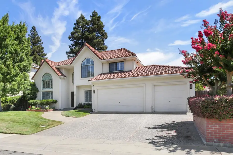 11 River Garden Court, Sacramento, CA 95831 - #2