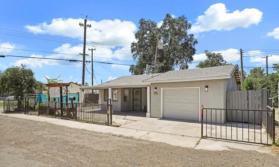 2915 Taft Street, Sacramento, CA 95815 - #3