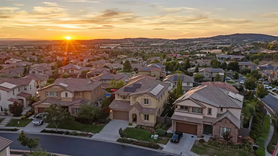 5087 Brentford Way, El Dorado Hills, CA 95762 - #2