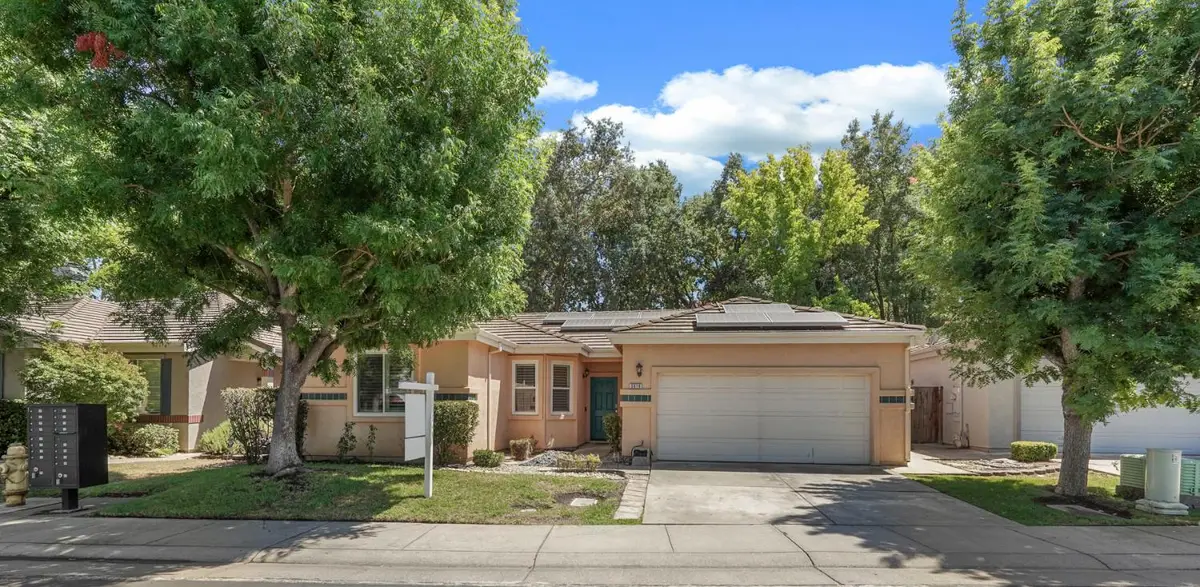 3016 Carousel Circle, Stockton, CA 95219 - #1