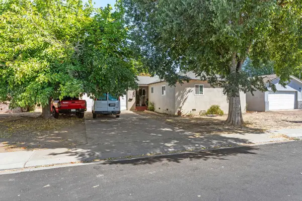 1705 Scott Avenue, Modesto, CA 95350