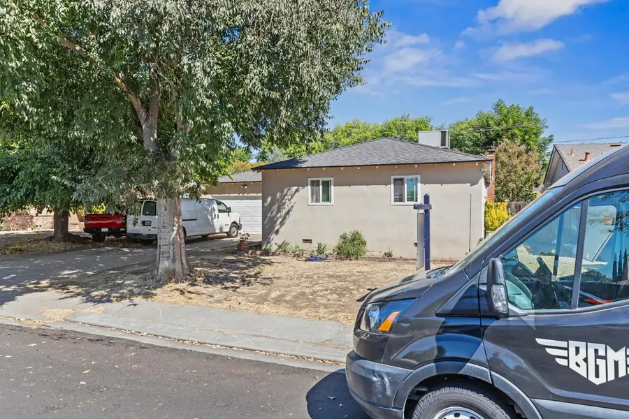 1705 Scott Avenue, Modesto, CA 95350 - #2