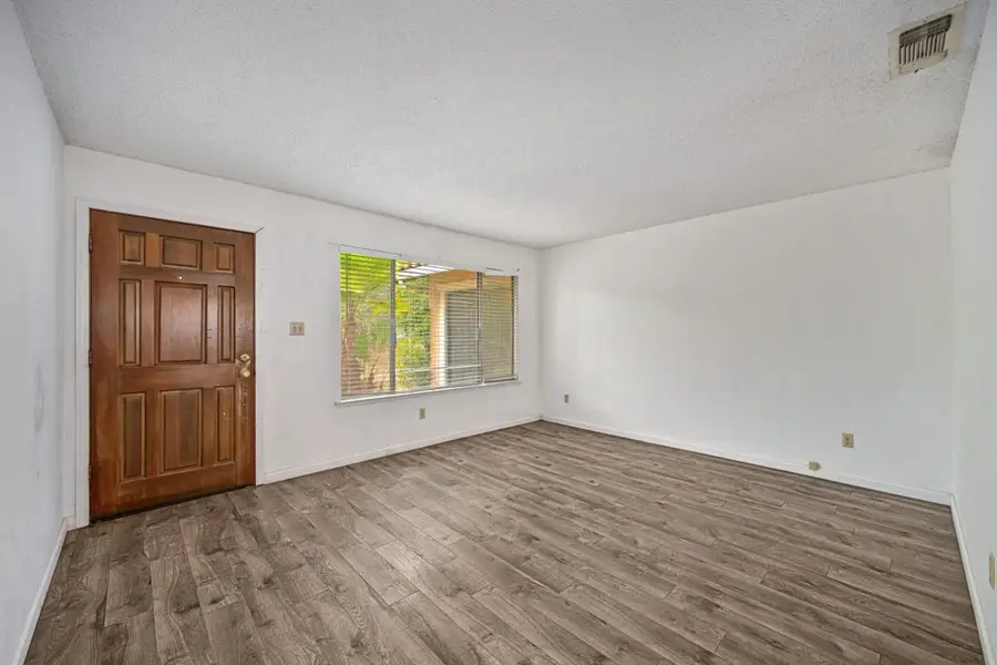 4136 Hollister Avenue, Carmichael, CA 95608 - #3