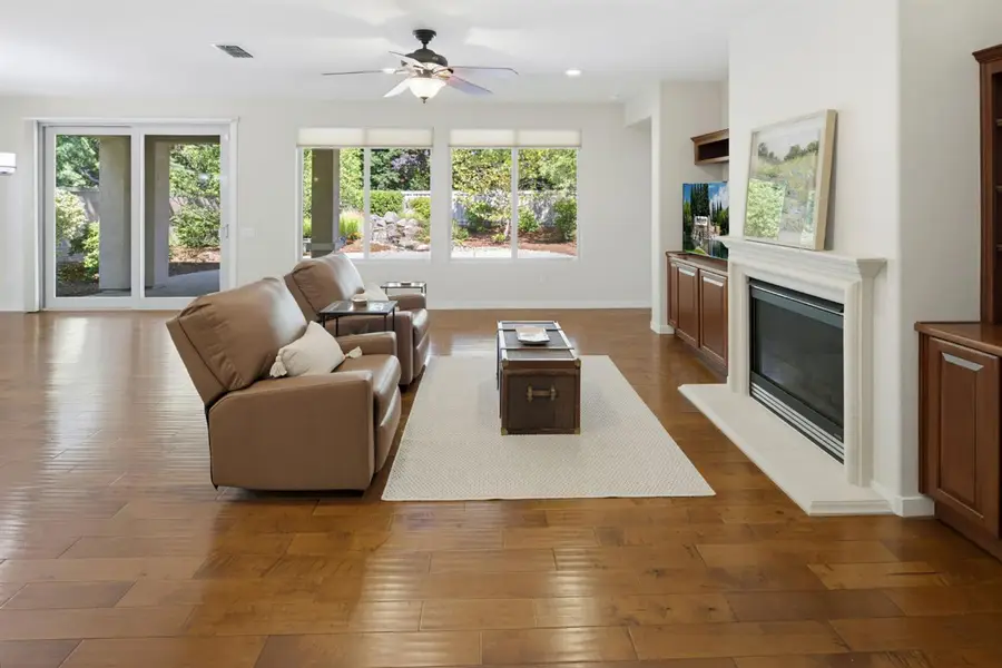 902 Coachman Lane, Lincoln, CA 95648 - #3