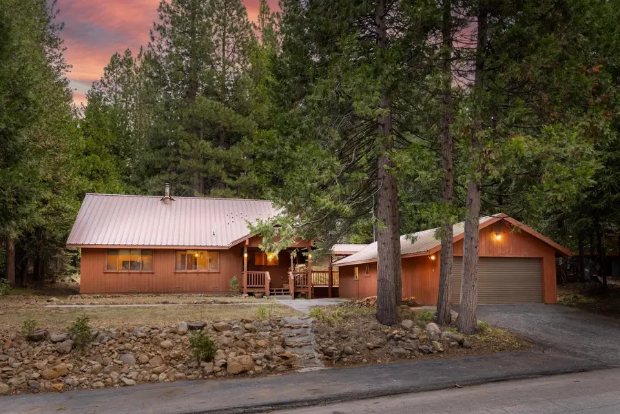 41177 Skyline Drive, Emigrant Gap, CA 95715 - #2