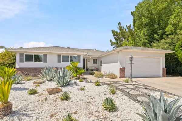 1038 E Vartikian Avenue, Fresno, CA 93710