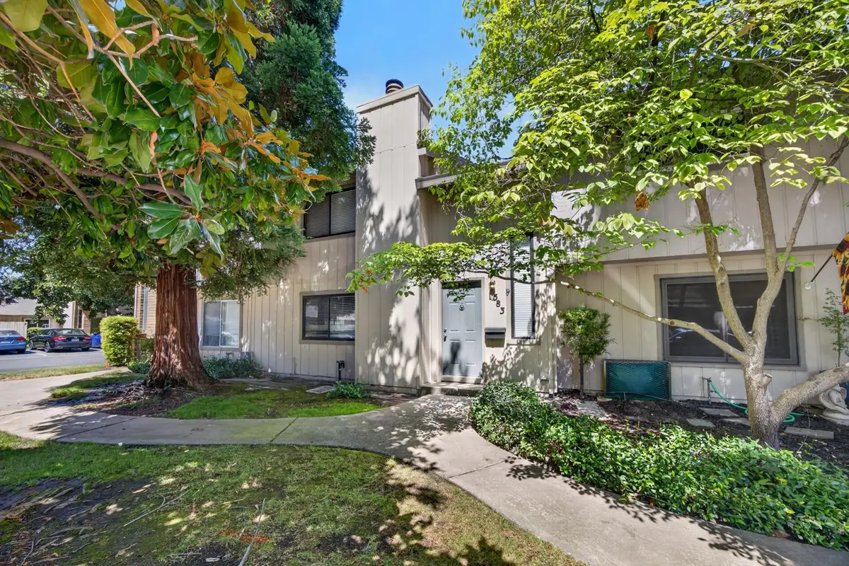 583 Leeward Way, Sacramento, CA 95831 - #1