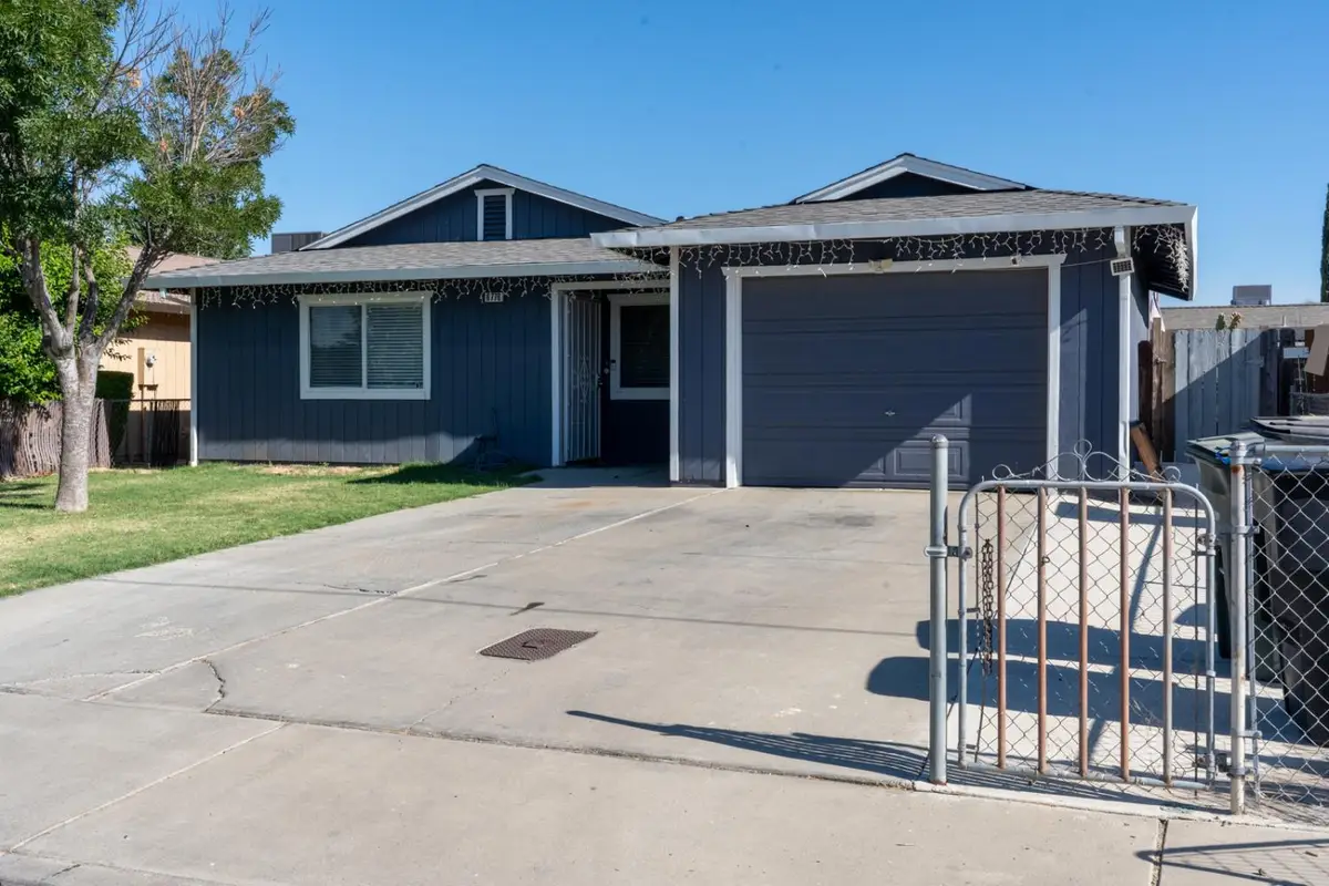 8778 Almond St, Dos Palos, CA 93620 - #1