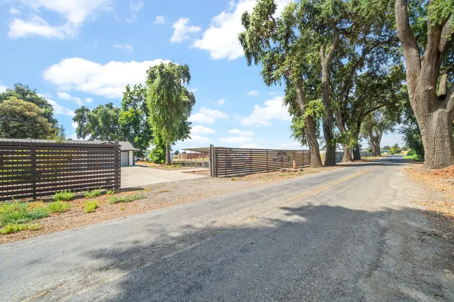 11010 County Road 116b, Woodland, CA 95776 - #3