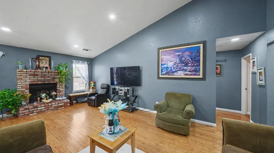 1140 Courtney Way, Modesto, CA 95358 - #3