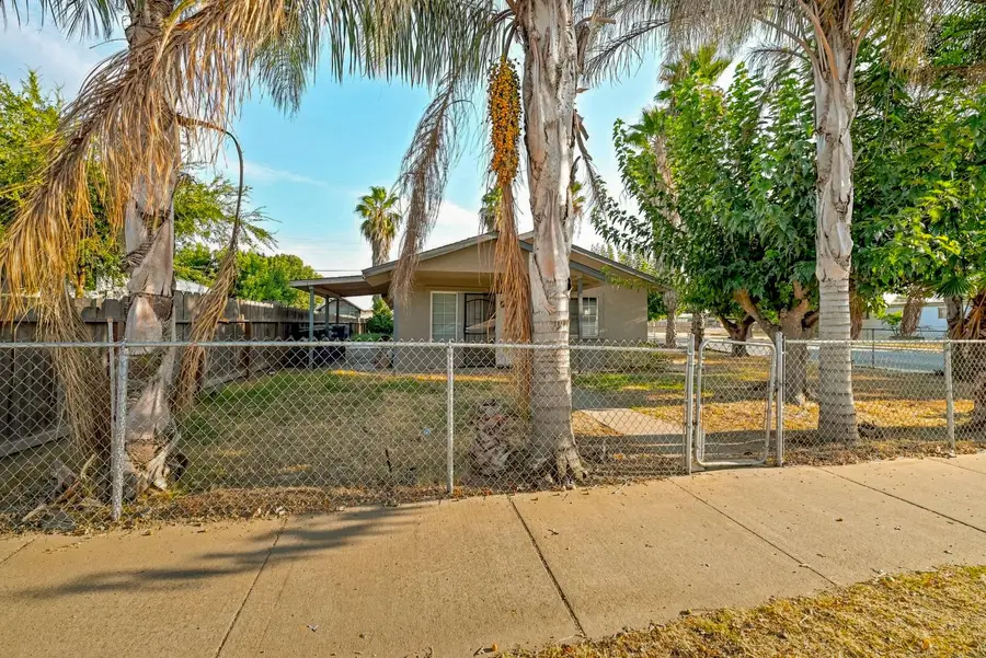 9566 E Broadway Street, Planada, CA 95365 - #3