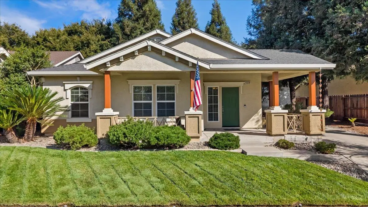 1528 Burchell Hill Drive, Oakdale, CA 95361 - #1