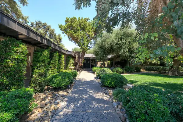 820 Charles Street, Hughson, CA 95326