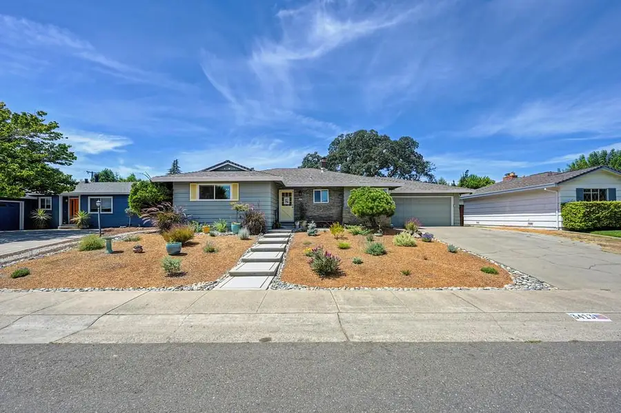 3413 Gabilan Way, Sacramento, CA 95821 - #2