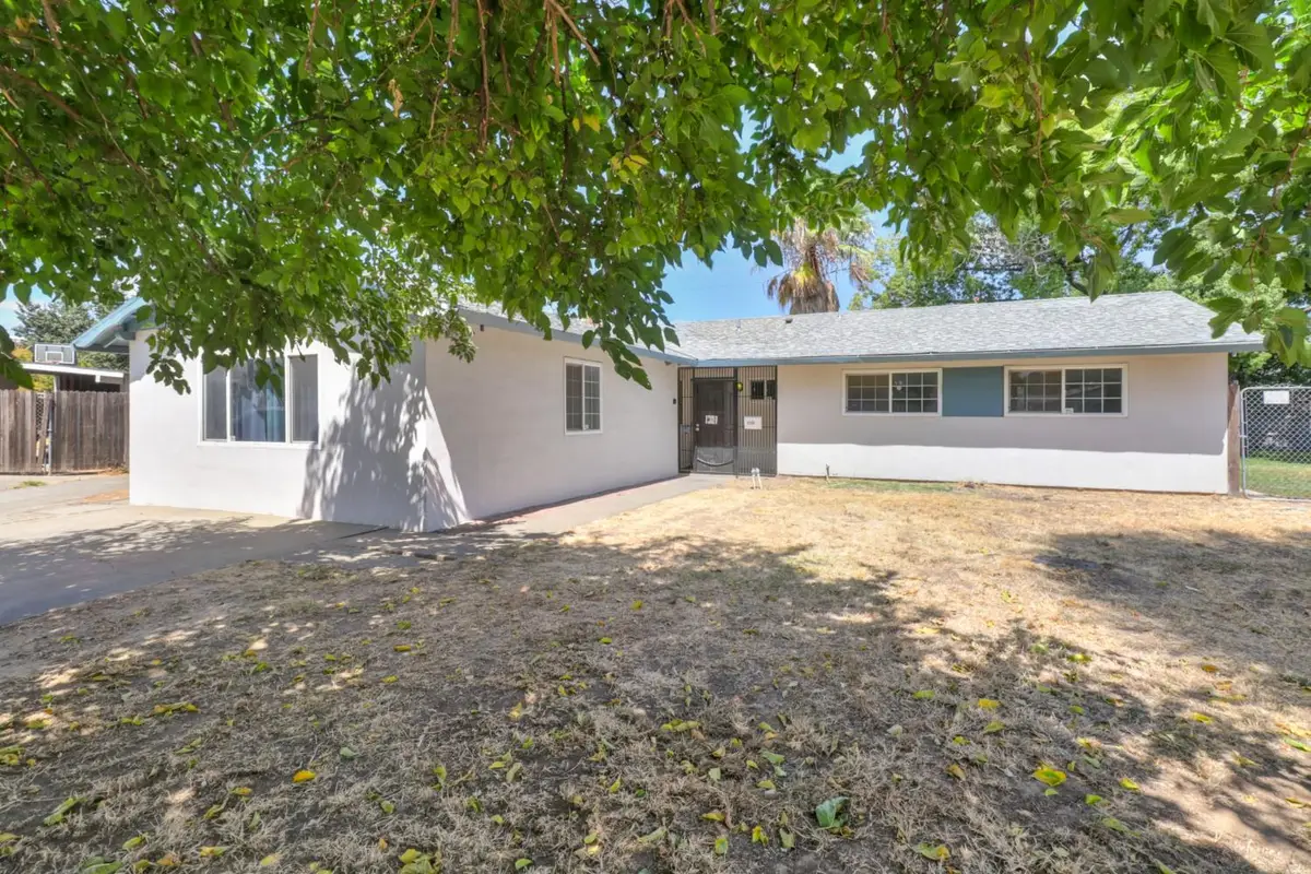 6500 Harley Way, Sacramento, CA 95828 - #1