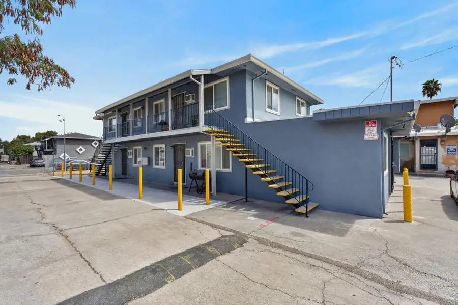 3904 43rd Avenue, Sacramento, CA 95824 - #3