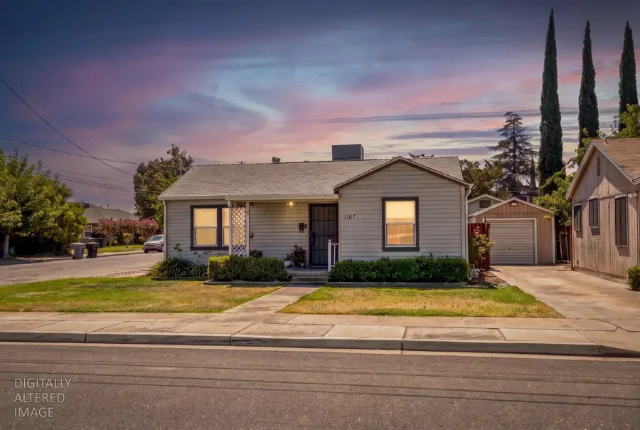 1107 Magnolia Street, Oakdale, CA 95361 - #2