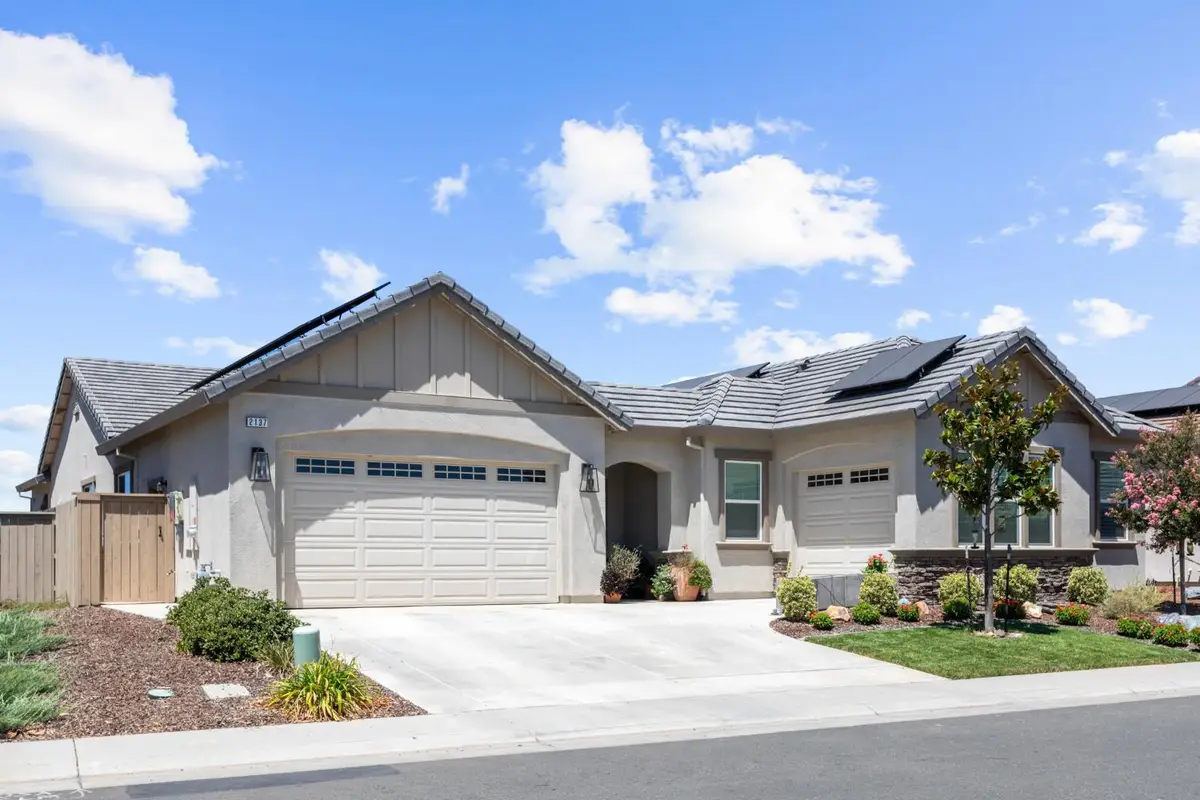 2137 Arbor Ridge Dr, Roseville, CA 95747 - #1