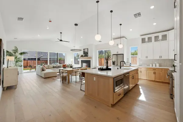 1510 Mission Avenue, Carmichael, CA 95608