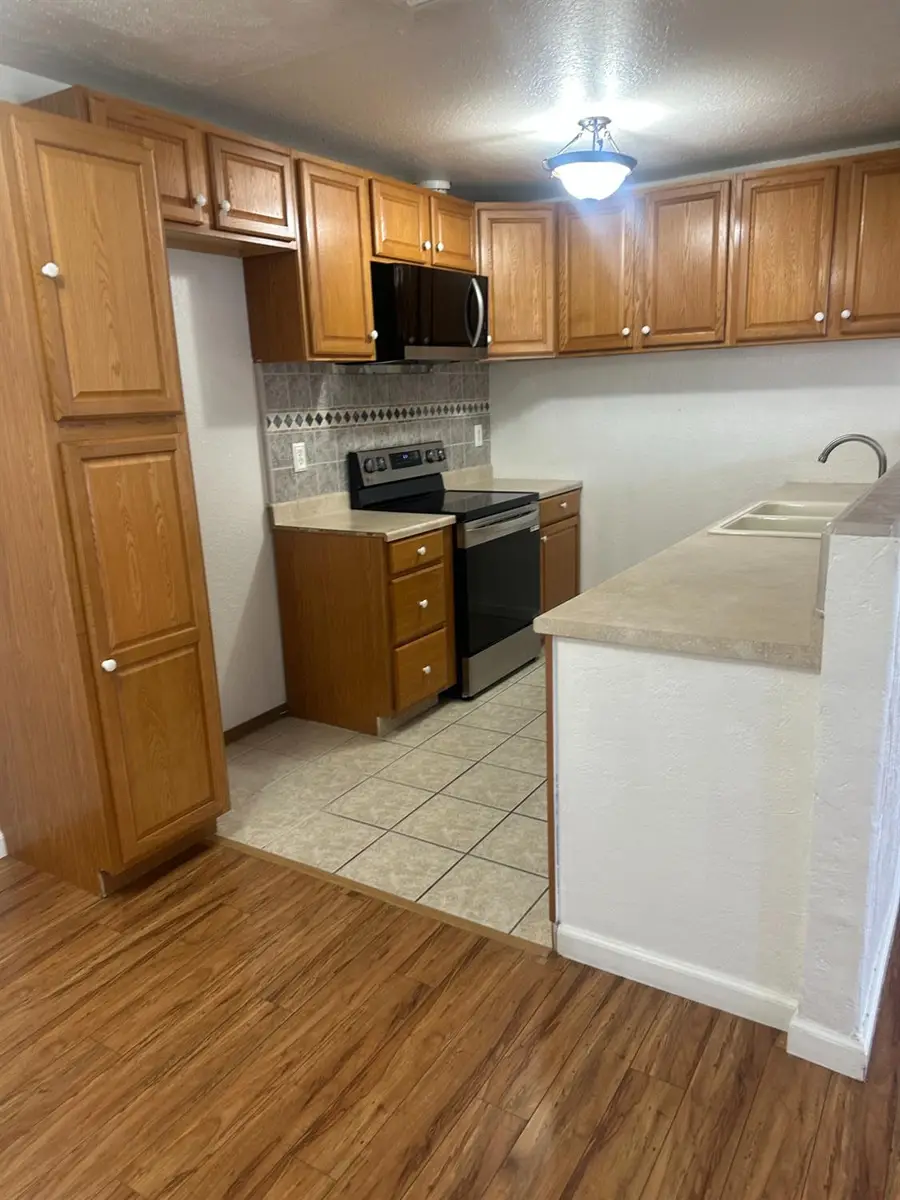 4000 Fara Biundo Drive #37, Modesto, CA 95355 - #3