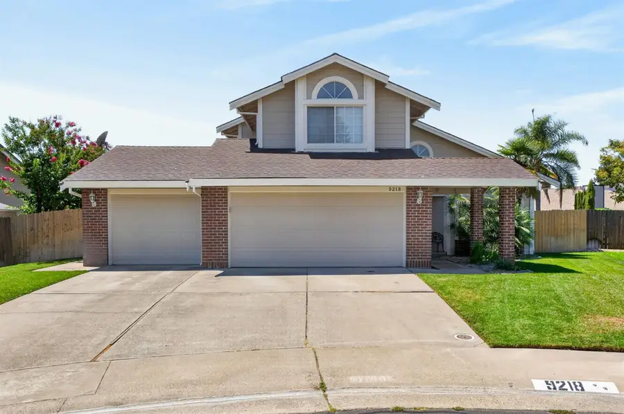 9218 Bromfield Court, Elk Grove, CA 95624 - #2