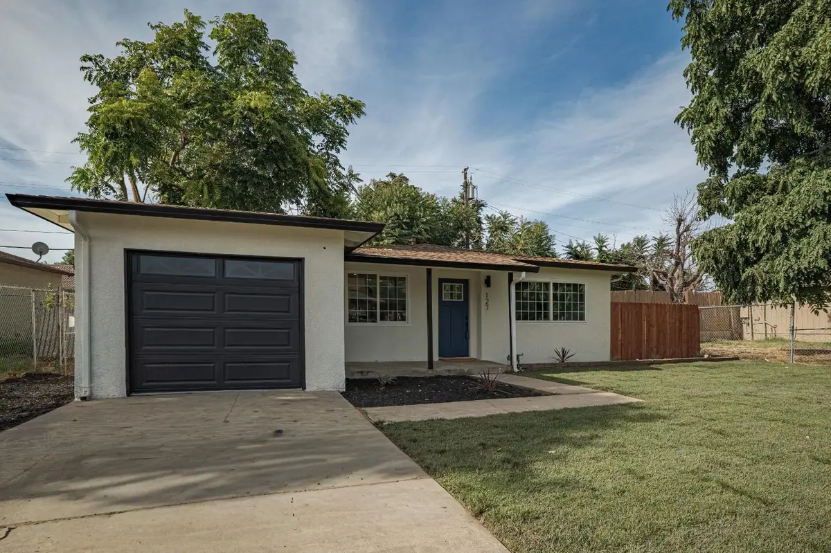 127 W 7th Street, Stockton, CA 95206 - #1