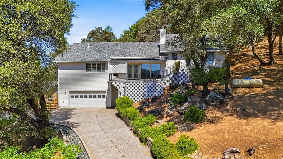 18566 Song Sparrow Court, Penn Valley, CA 95946 - #1